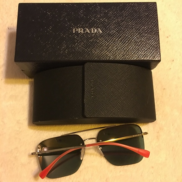 👓 Prada square shape sunglasses metal frame 👓 - Picture 4 of 6